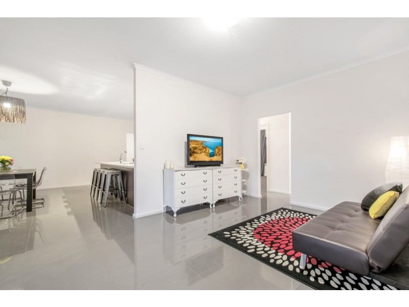 6 Bleby Court, Reid SA 5118