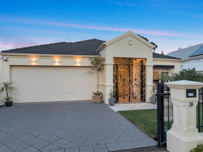 38 Hastings Street, Glenelg South SA 5045