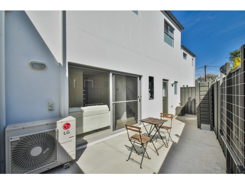 2/17 Pearce Street, Christies Beach SA 5165