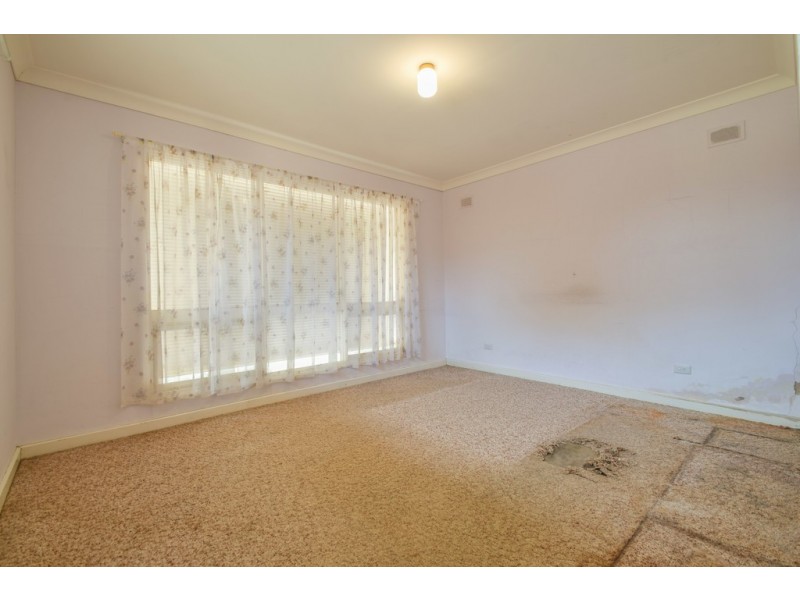 18 Randell Road, Morphett Vale SA 5162