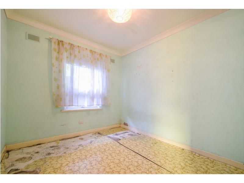 18 Randell Road, Morphett Vale SA 5162