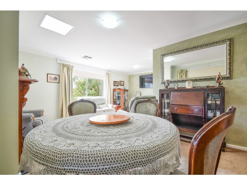 11 Damian Court, Christie Downs SA 5164