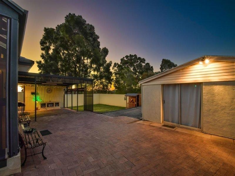 5 James Road, Happy Valley SA 5159