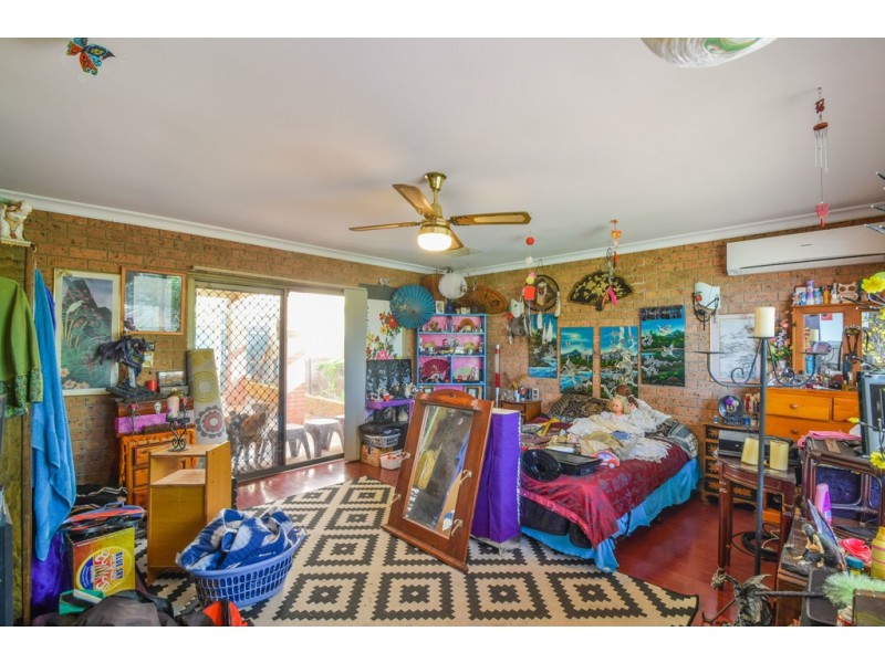 27 Peregrine Crescent, Christie Downs SA 5164