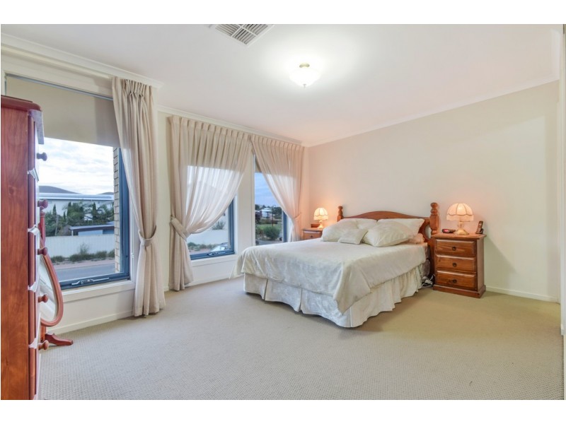5 Arcadia Crescent, Sellicks Beach SA 5174