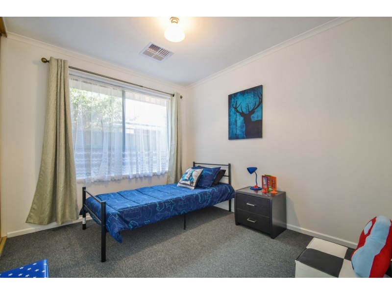 11 Sea Eagle Crescent, Seaford Rise SA 5169