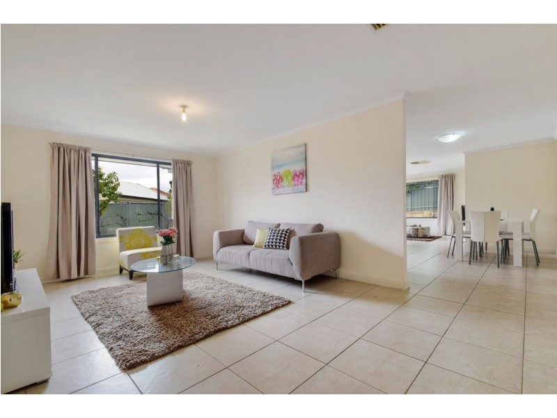 9 Allworth Drive, Happy Valley SA 5159