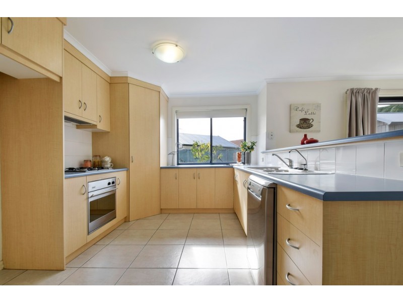 9 Allworth Drive, Happy Valley SA 5159