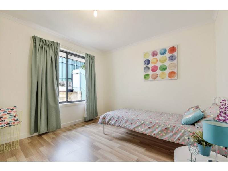 9 Allworth Drive, Happy Valley SA 5159