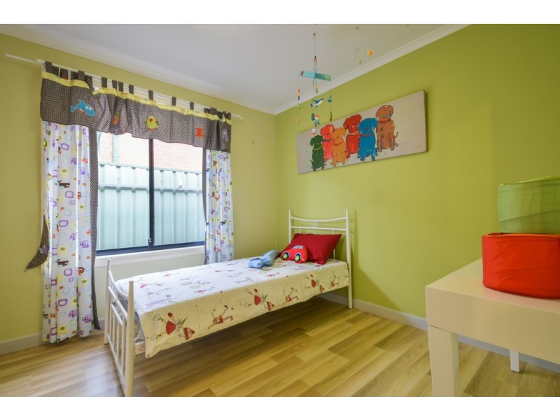 9 Allworth Drive, Happy Valley SA 5159