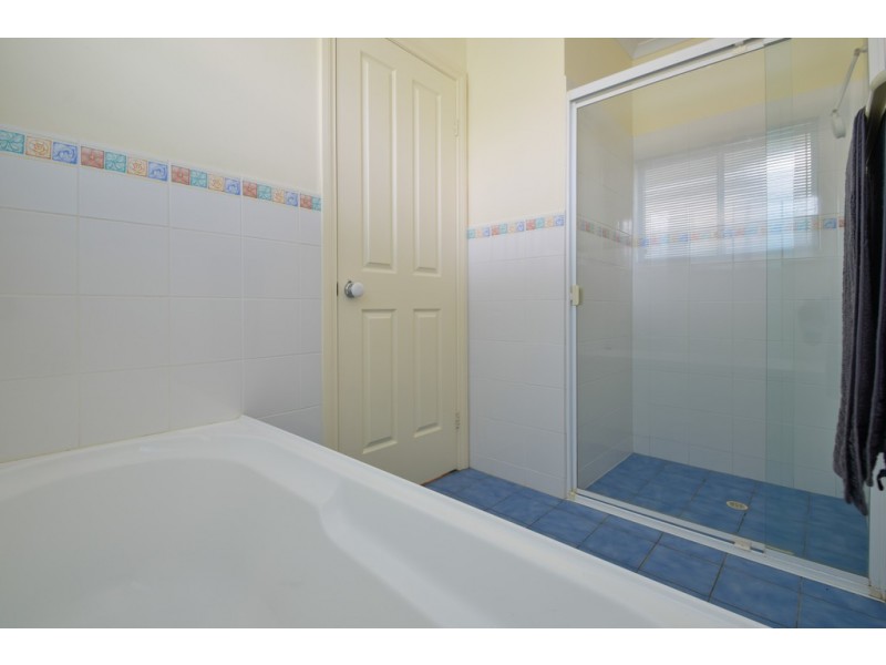 9 Allworth Drive, Happy Valley SA 5159