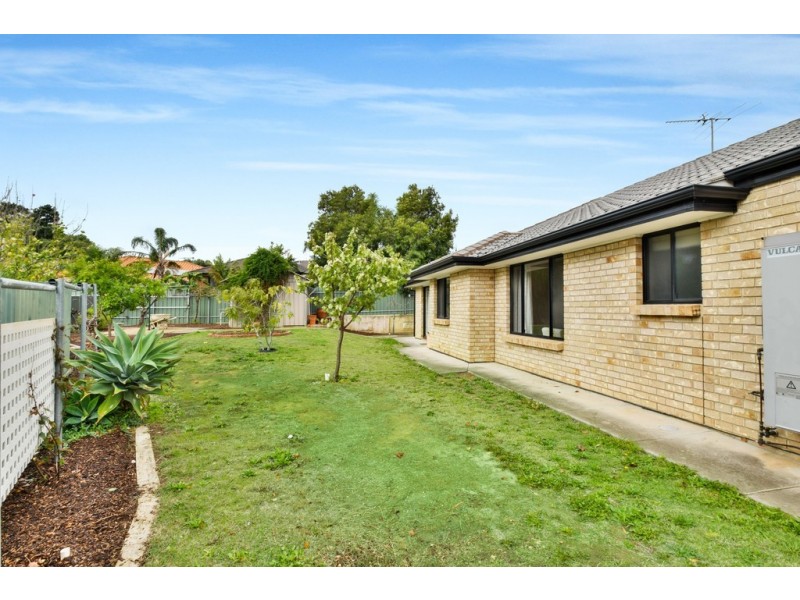 9 Allworth Drive, Happy Valley SA 5159