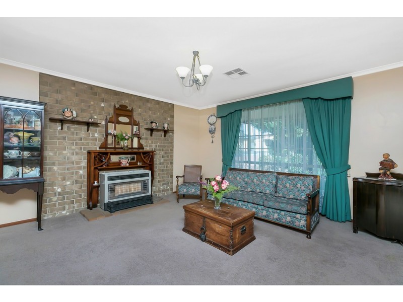 71 Fraser Avenue, Happy Valley SA 5159