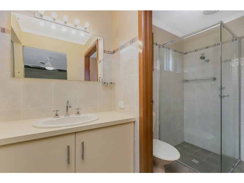 71 Fraser Avenue, Happy Valley SA 5159