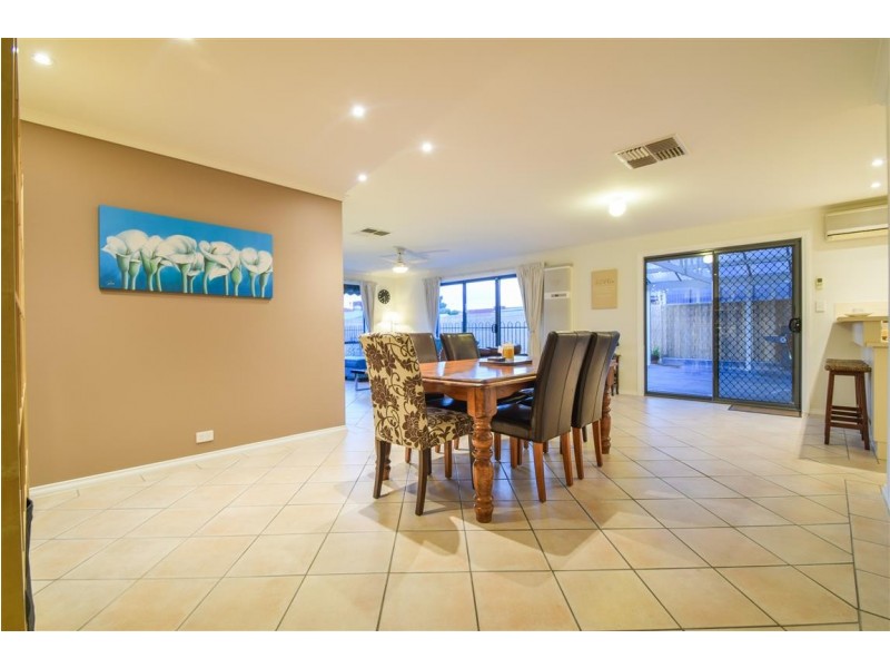 23 Brooks Circuit, Woodcroft SA 5162