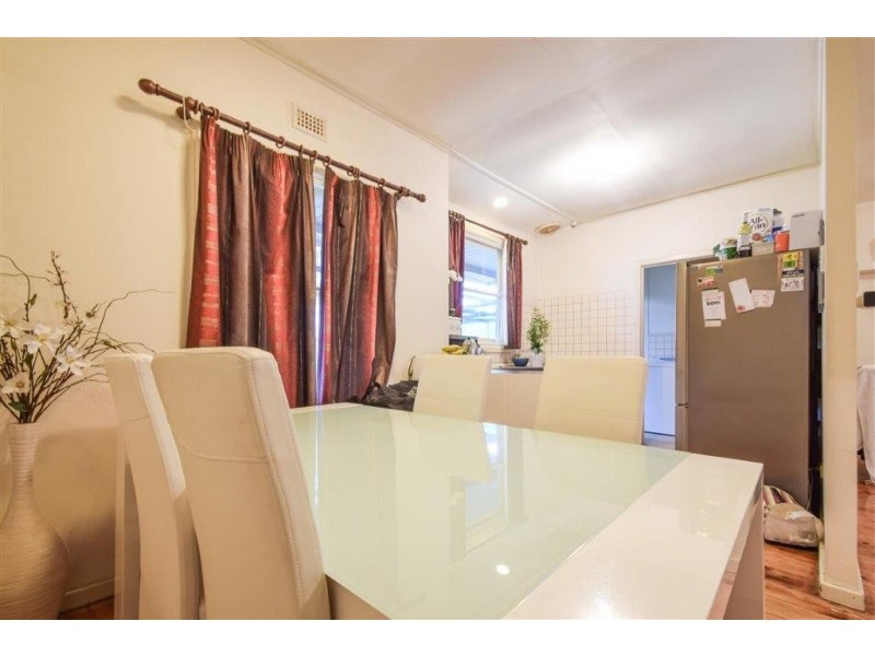 4 Embert Street, Sturt SA 5047