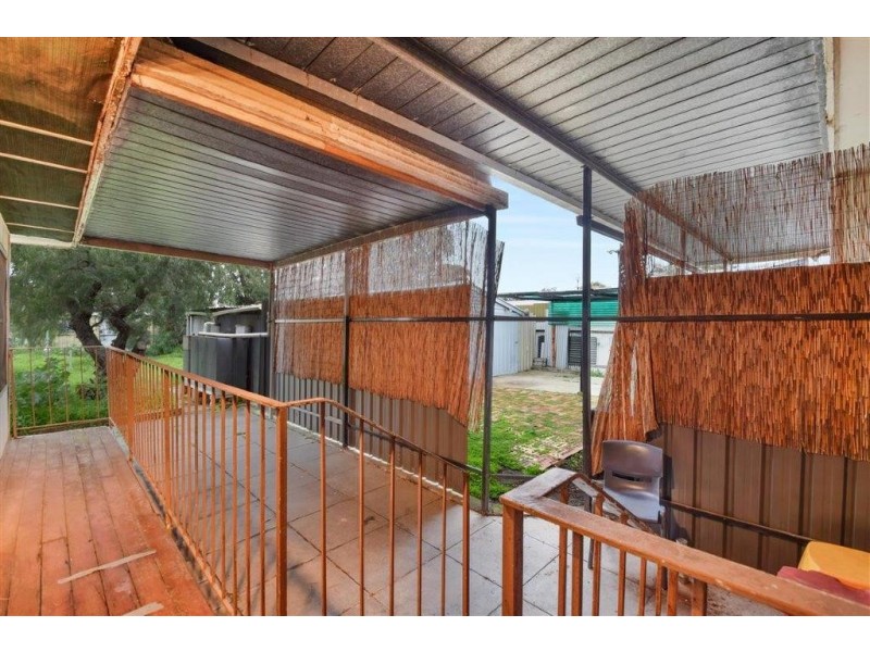 4 Embert Street, Sturt SA 5047