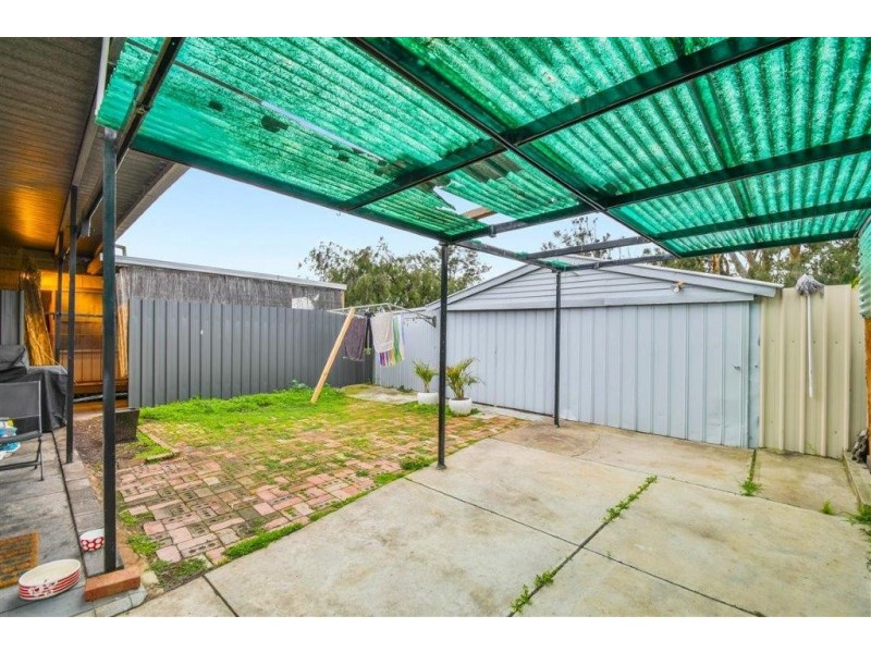 4 Embert Street, Sturt SA 5047