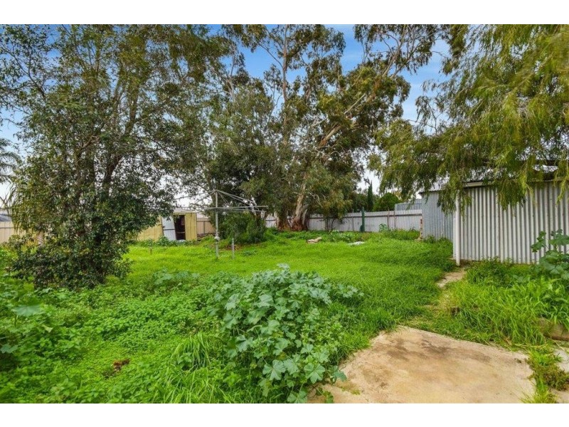 4 Embert Street, Sturt SA 5047