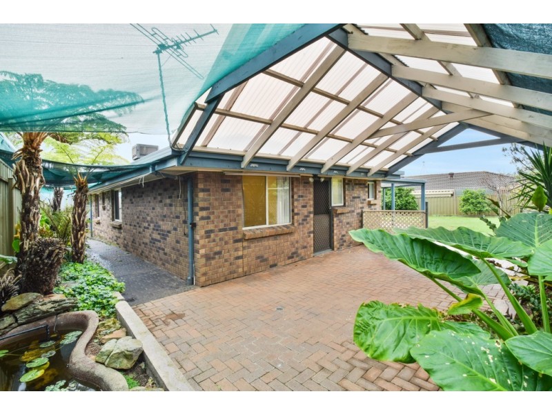 9 Oakhill Crescent, Morphett Vale SA 5162