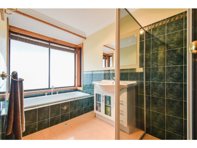 6 Spinnaker Circuit, Sheidow Park SA 5158