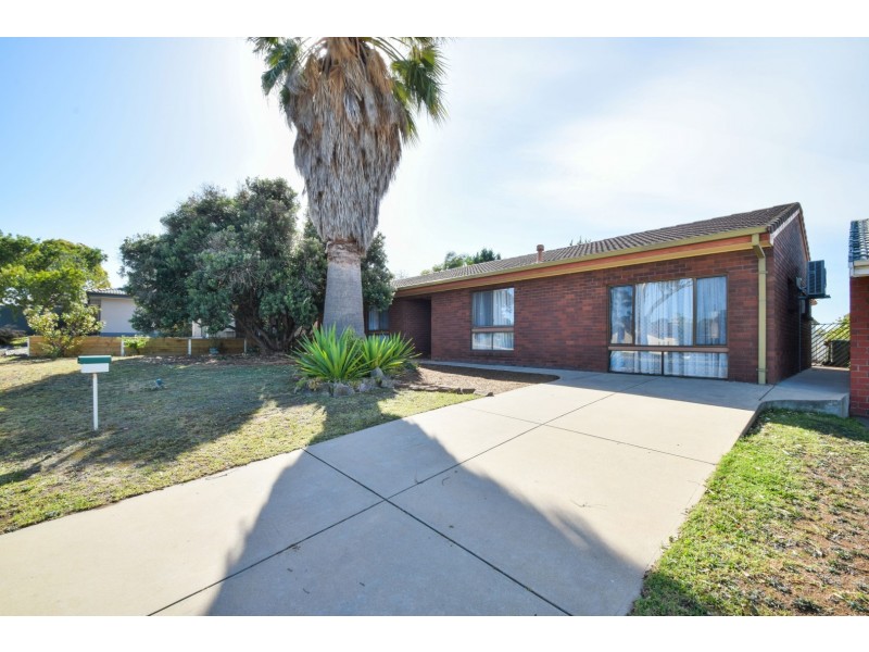 8 Tindall Crescent, Sheidow Park SA 5158