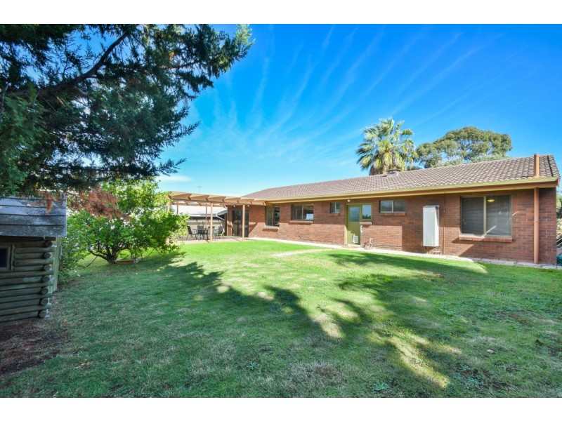 8 Tindall Crescent, Sheidow Park SA 5158