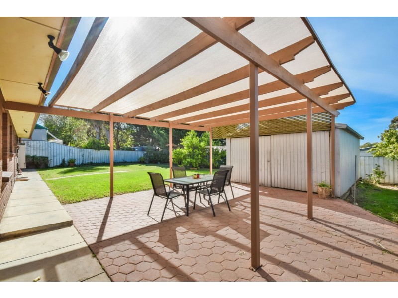 8 Tindall Crescent, Sheidow Park SA 5158