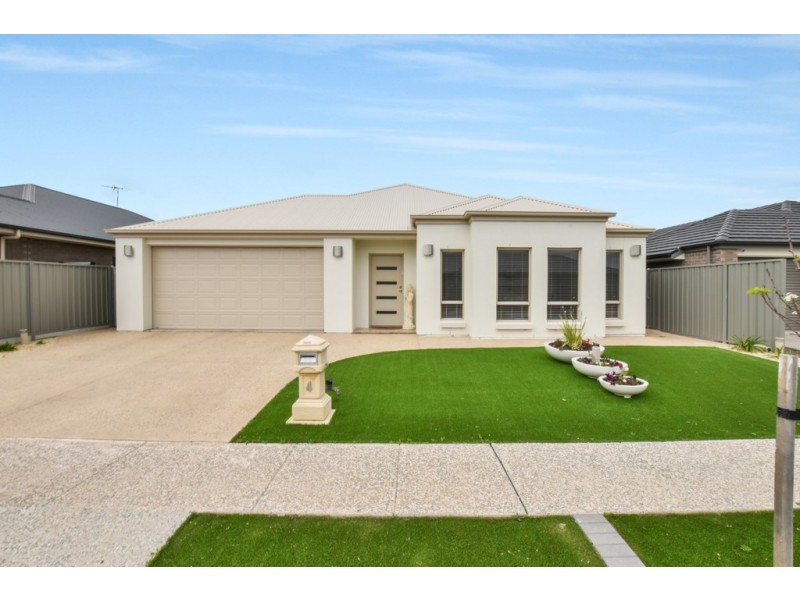 4 Scope Road, Woodcroft SA 5162