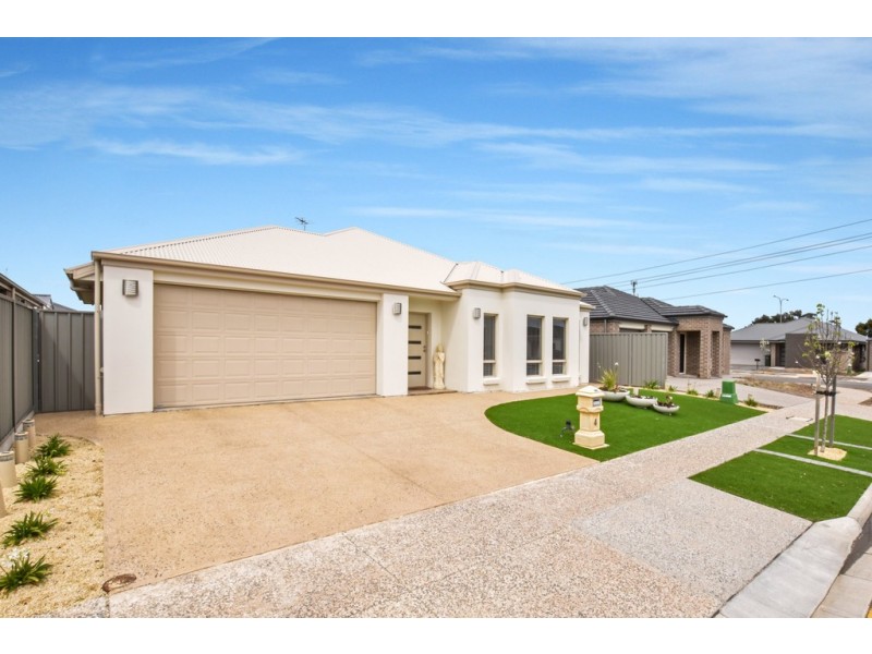 4 Scope Road, Woodcroft SA 5162