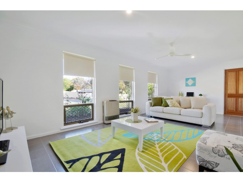 56 Regency Road, Happy Valley SA 5159