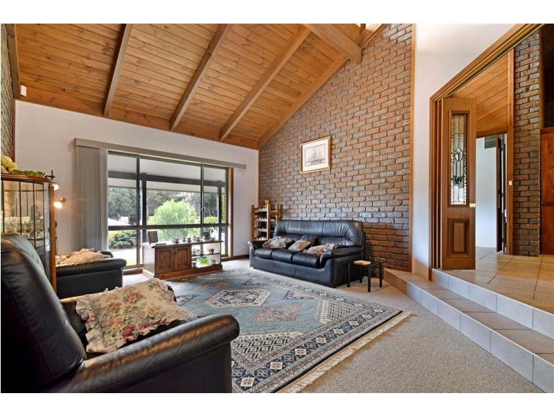 14 Furioso Drive, Woodcroft SA 5162