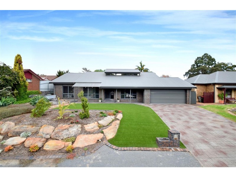 14 Furioso Drive, Woodcroft SA 5162