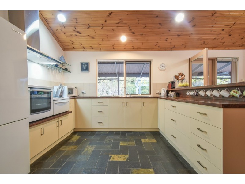 15 St James Street, Willunga SA 5172