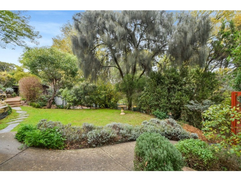 15 St James Street, Willunga SA 5172