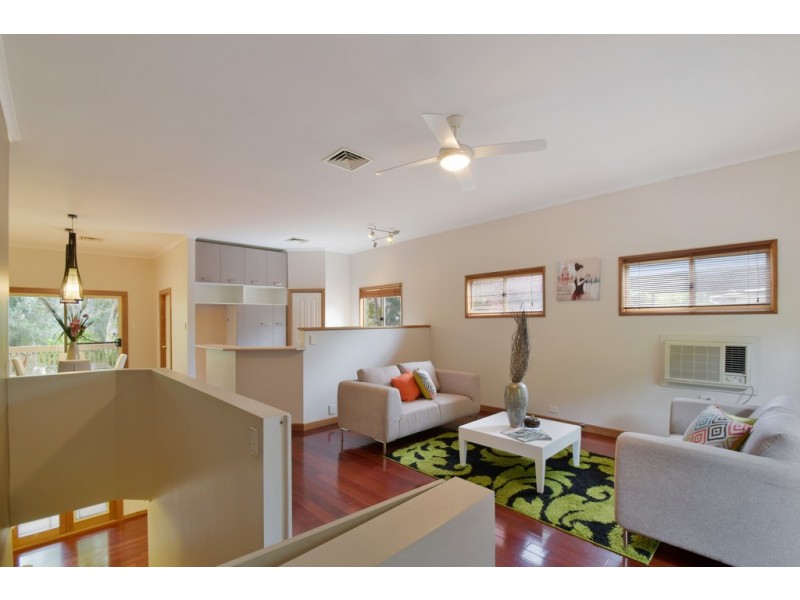 6 Nayook Grove, Happy Valley SA 5159