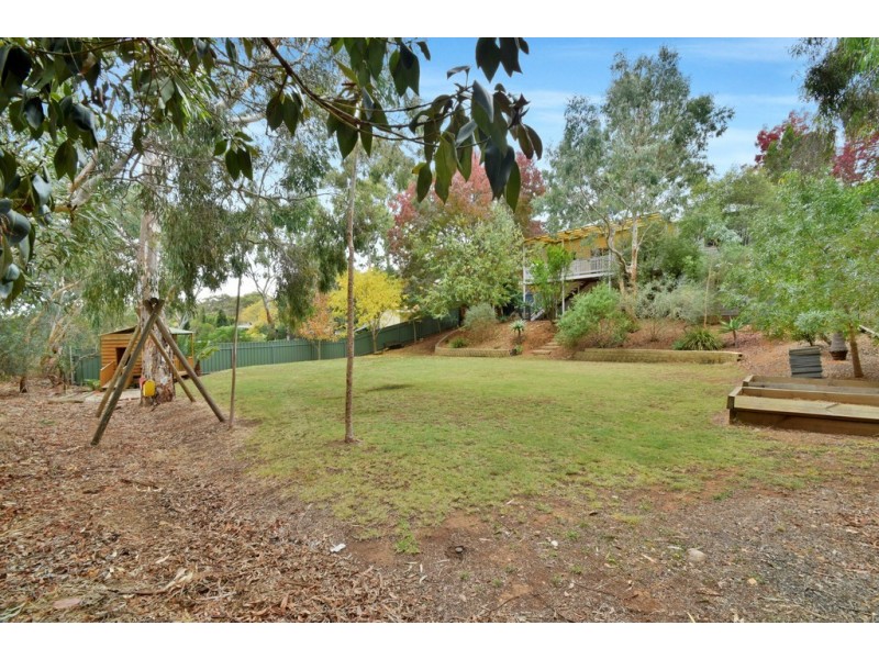 6 Nayook Grove, Happy Valley SA 5159