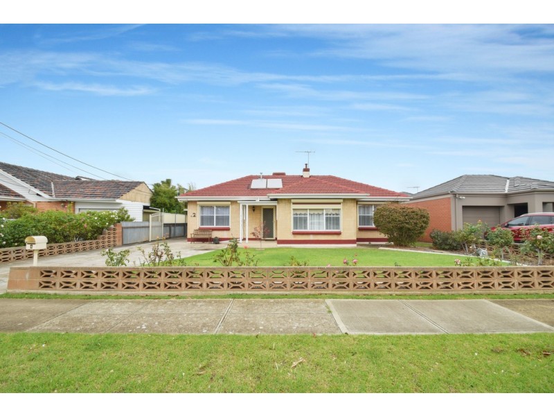 4 Bourlang Ave, Camden Park SA 5038