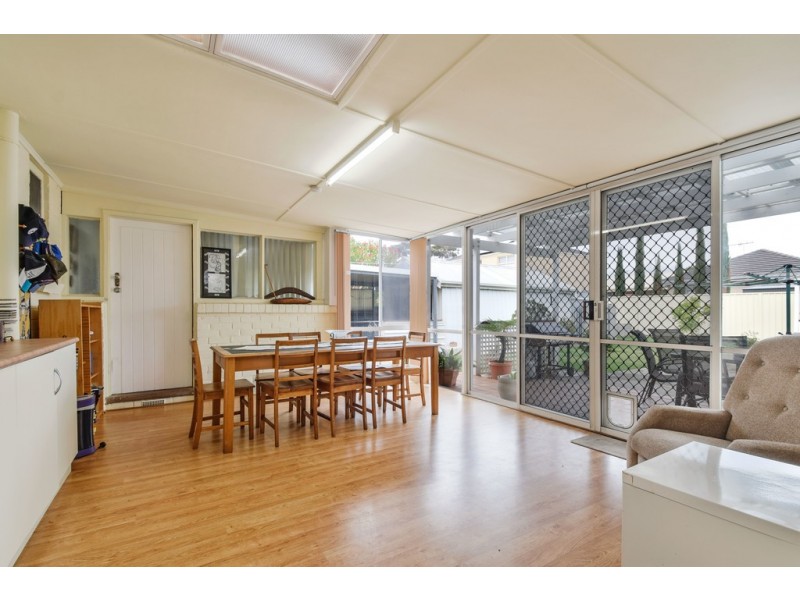 4 Bourlang Ave, Camden Park SA 5038