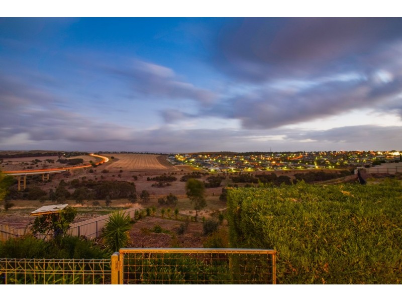 6 Searise Close, Seaford Rise SA 5169