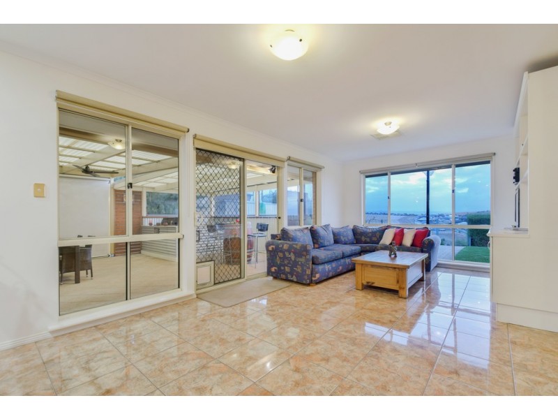 6 Searise Close, Seaford Rise SA 5169