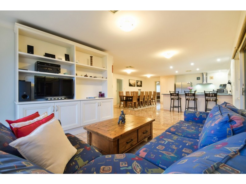6 Searise Close, Seaford Rise SA 5169
