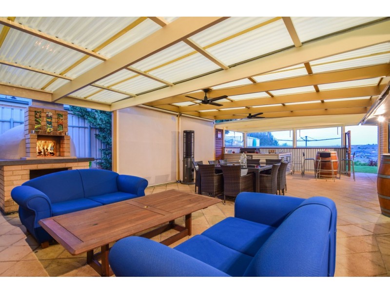 6 Searise Close, Seaford Rise SA 5169