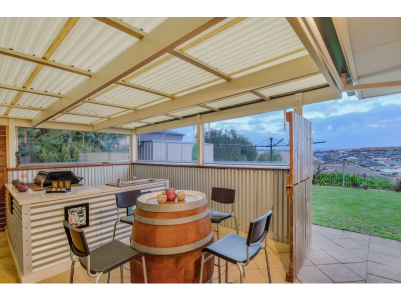 6 Searise Close, Seaford Rise SA 5169
