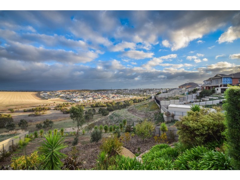 6 Searise Close, Seaford Rise SA 5169