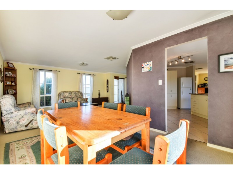 12a Pebble Court, Aldinga Beach SA 5173