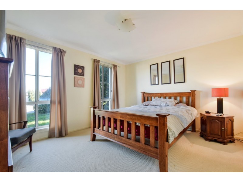 12a Pebble Court, Aldinga Beach SA 5173