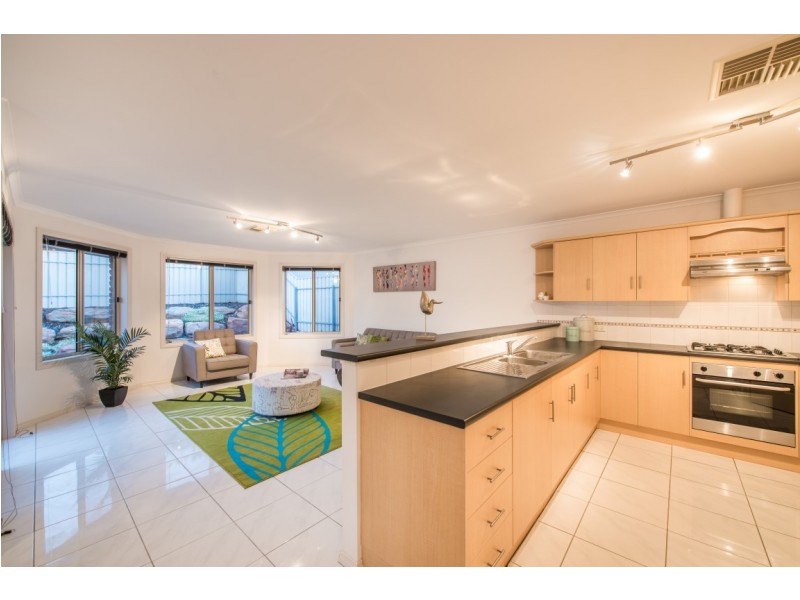 9 Stanford Glen, Seaford Rise SA 5169