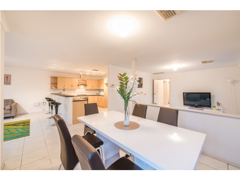 9 Stanford Glen, Seaford Rise SA 5169