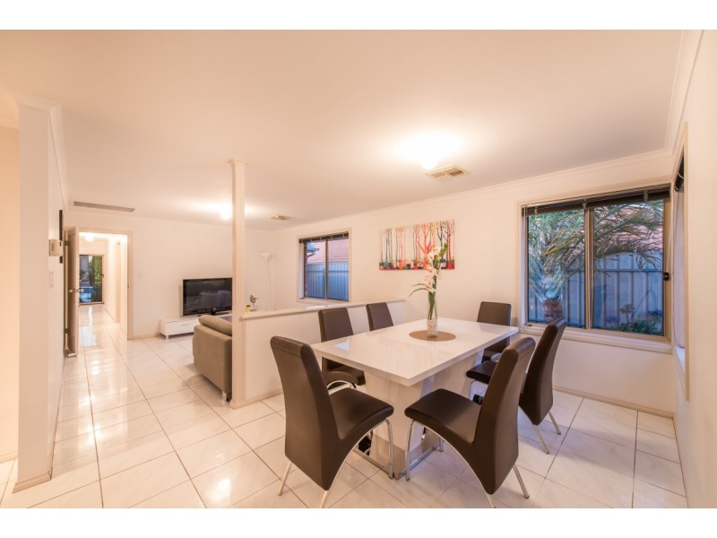 9 Stanford Glen, Seaford Rise SA 5169